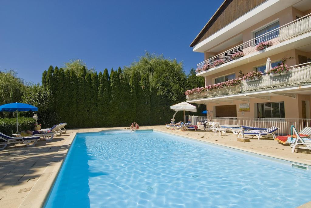 Hotel & Restaurant Azur La Freissinouse エクステリア 写真